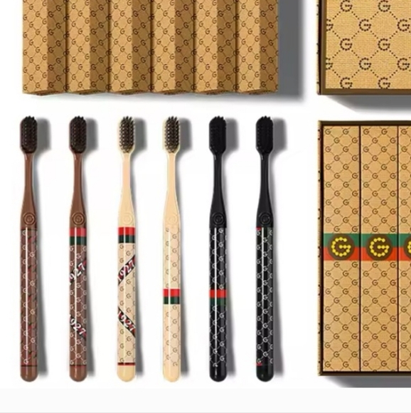 Toothbrush Fashion G  Black - Picture 1 of 3